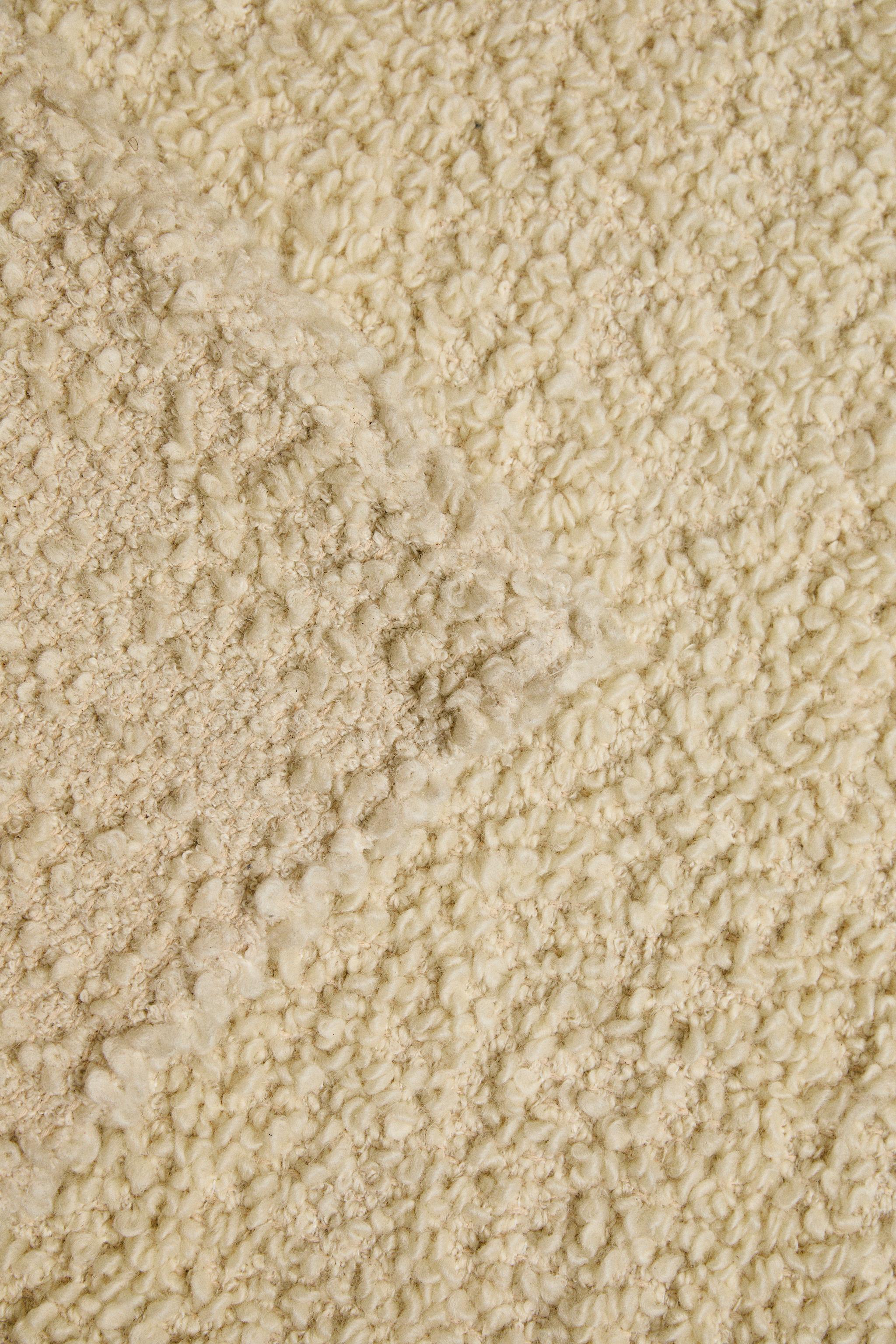 KIDS’ BOUCLÉ WOOL AREA RUG